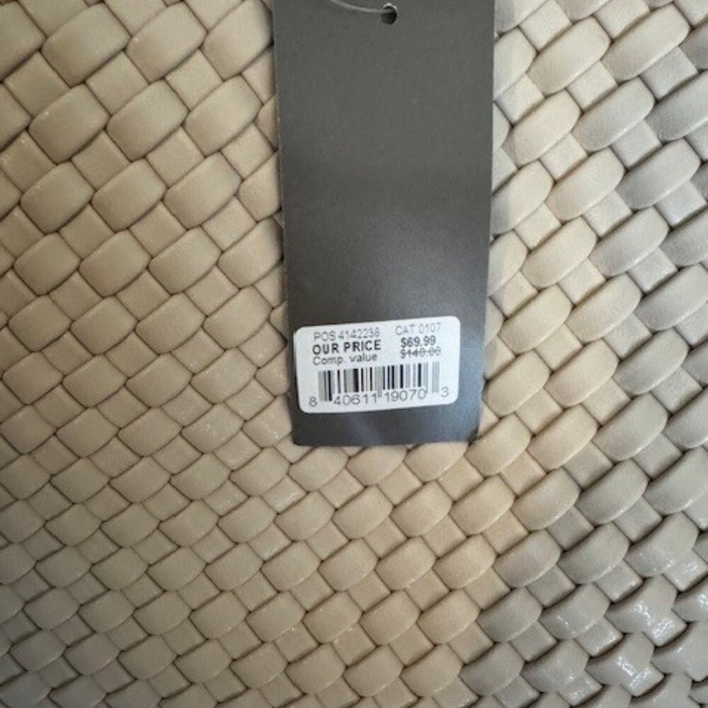 Woven Tote + Wallet - Picture 4 of 5